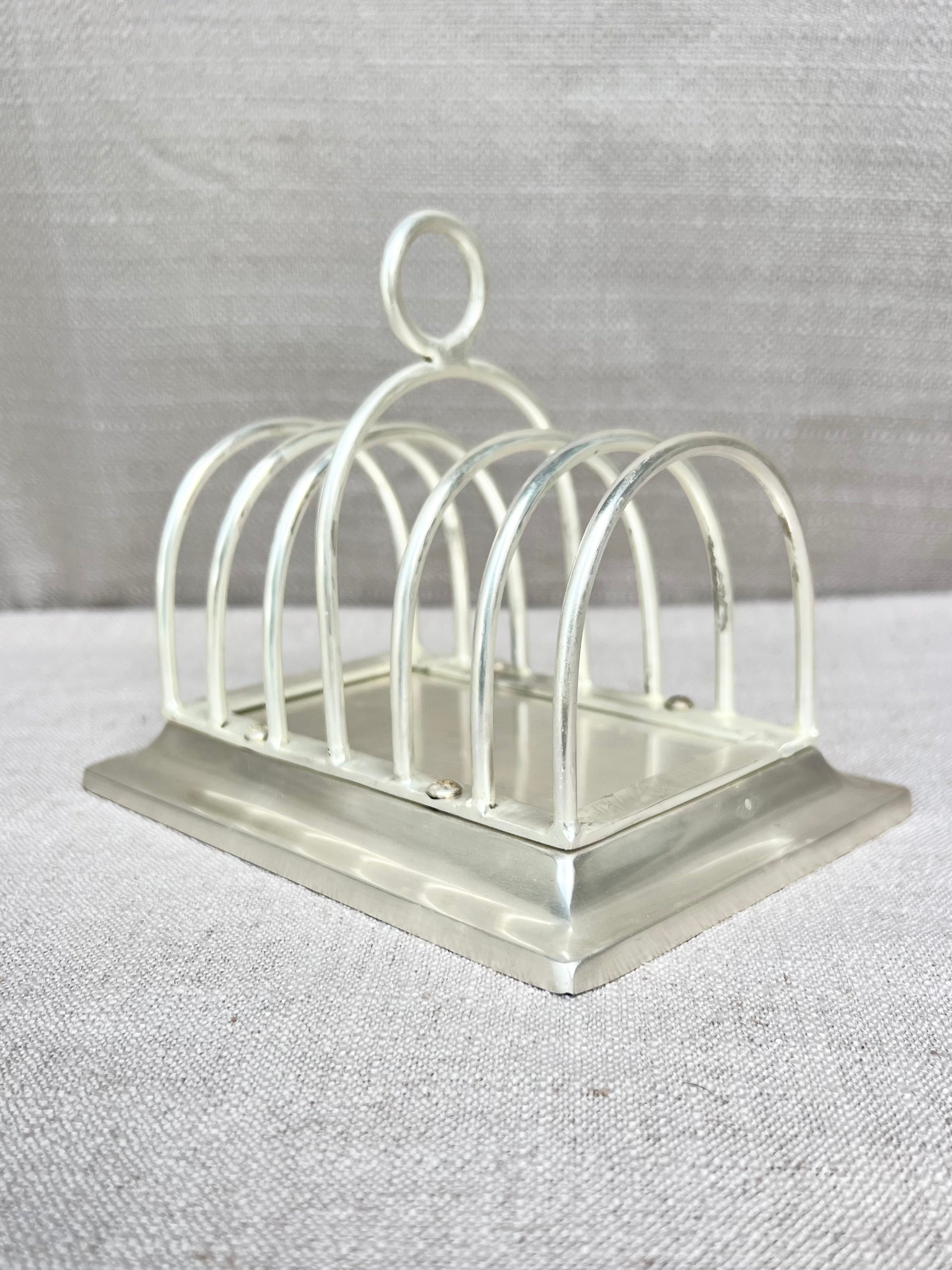 Queens Toast Rack