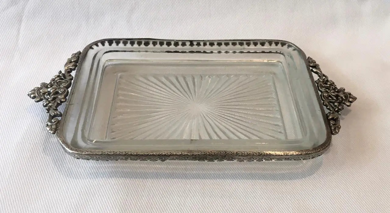 Queens Glass Tray