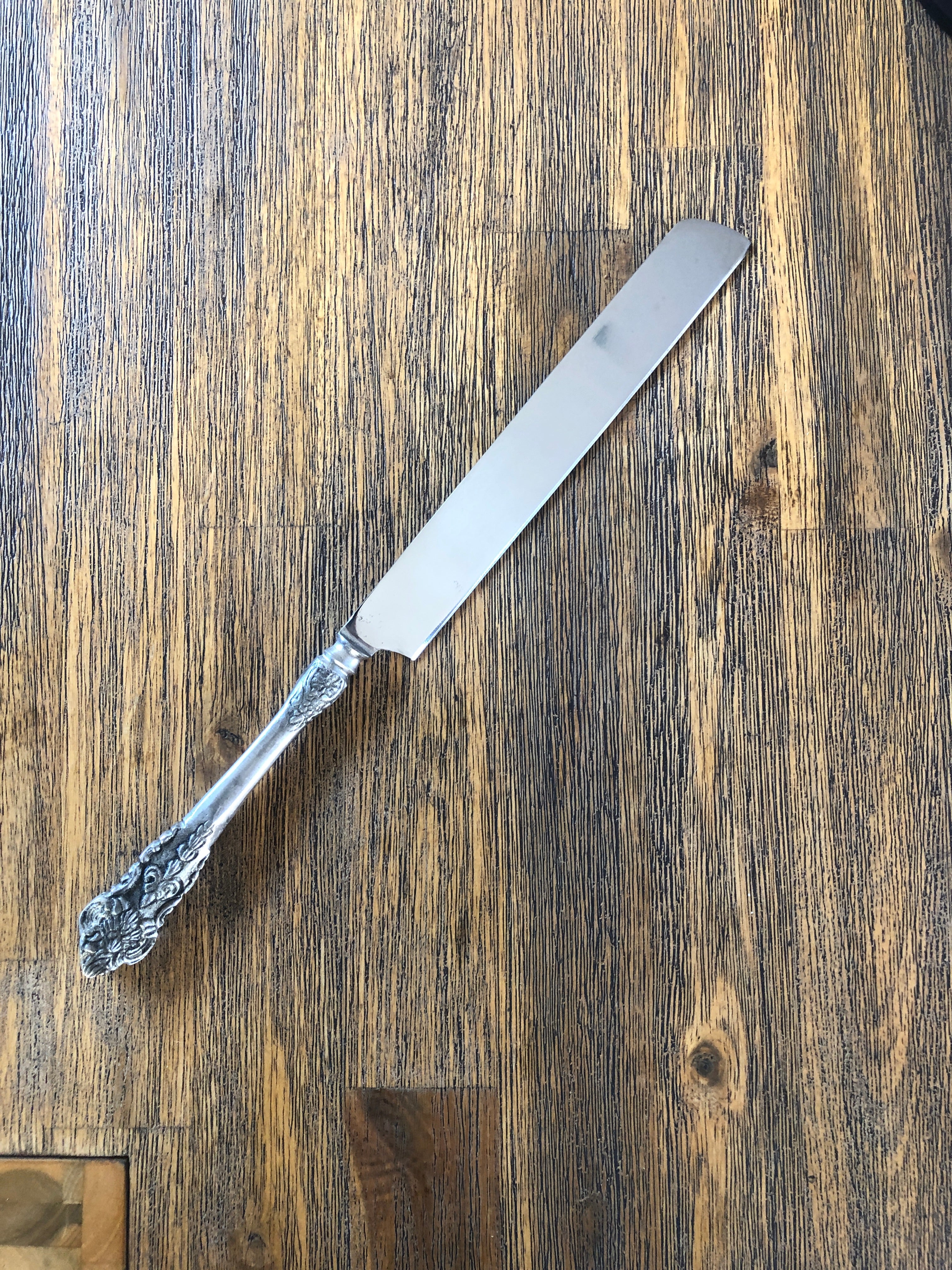 Royal Cake Knife