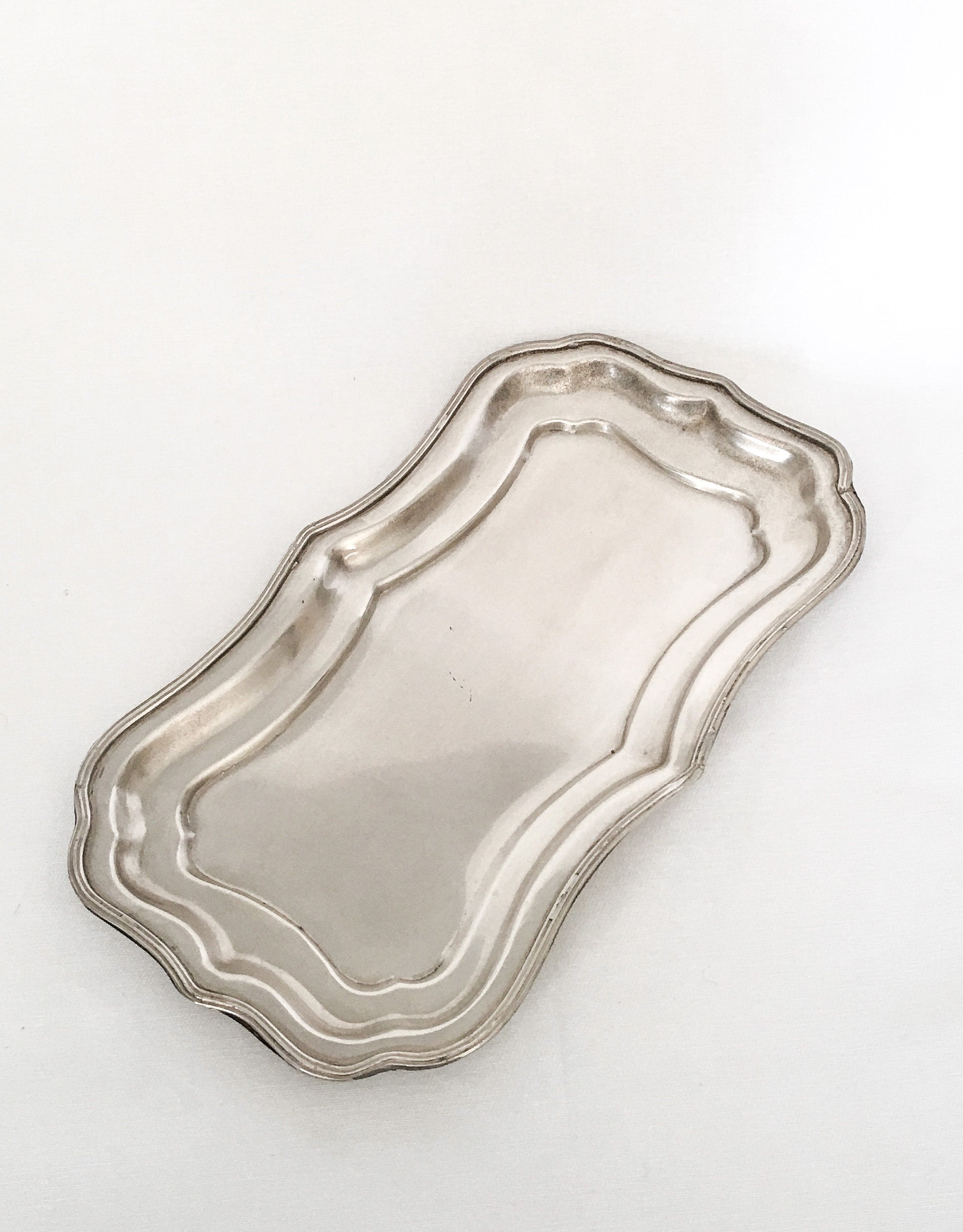 Scalloped Tray