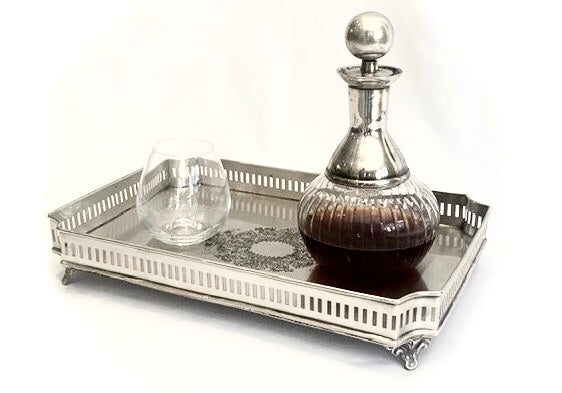 Queen’s Drinks Tray